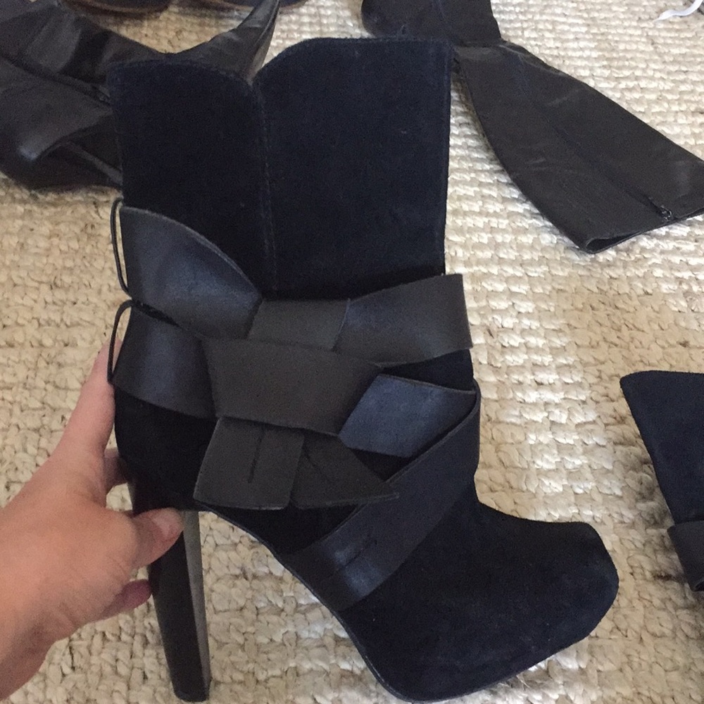 Black boots